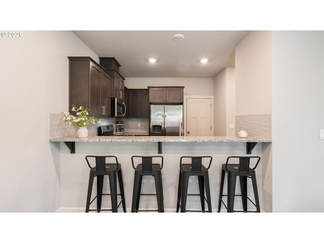 4145 S WATERS EDGE Way, Ridgefield, WA 98642