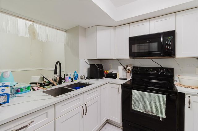 4835 PURITAN CIRCLE 121, Tampa, FL 33617