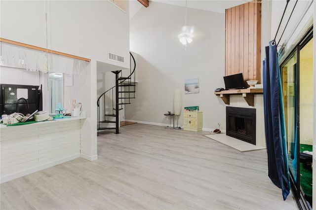 4835 PURITAN CIRCLE 121, Tampa, FL 33617