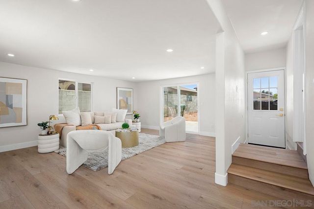 2249 Conifer, San Diego, CA 92154