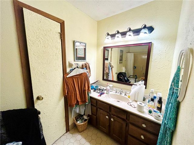 6239 Southridge S Road, Mobile, AL 36693