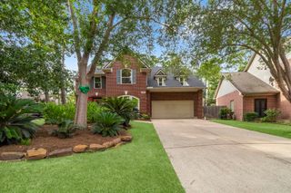22 Royal Ridge Place, The Woodlands, TX 77382