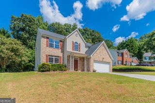 818 Pond View Court, Sugar Hill, GA 30518