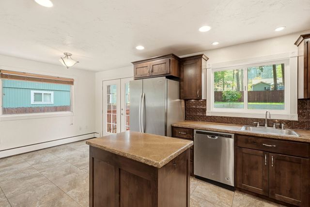 3820 E 11th Ave, Spokane, WA 99202