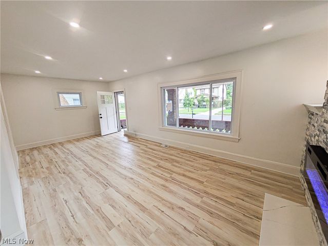 3554 Ludgate Road, Shaker Heights, OH 44120