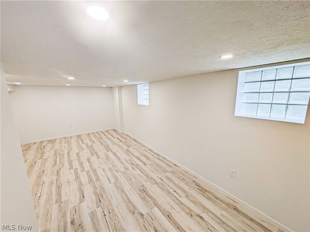 3554 Ludgate Road, Shaker Heights, OH 44120