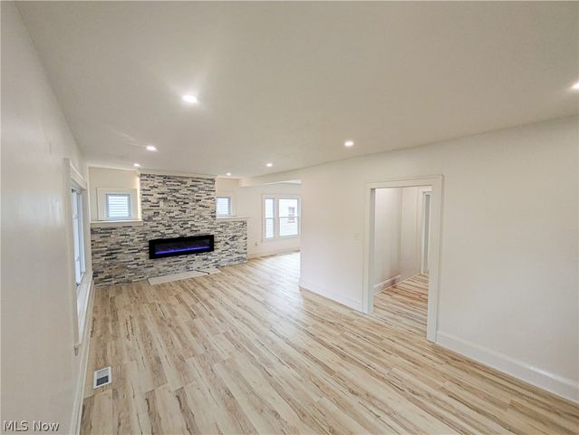 3554 Ludgate Road, Shaker Heights, OH 44120