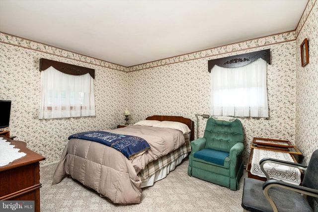 857 ESTATES BLVD, Hamilton, NJ 08690