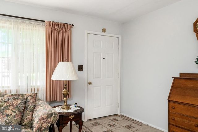 857 ESTATES BLVD, Hamilton, NJ 08690