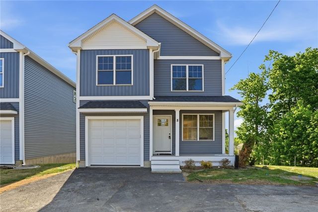 8 Teresa Ann Crossing, West Warwick, RI 02893