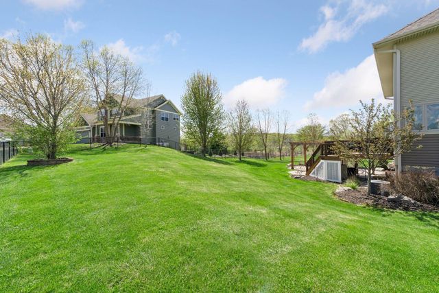 3269 Thornton Drive SW, Prior Lake, MN 55372