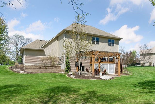 3269 Thornton Drive SW, Prior Lake, MN 55372