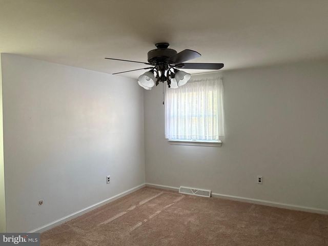 13132 W BUCKSHUTEM RD, Millville, NJ 08332