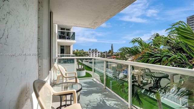 3015 N Ocean Boulevard 3J, Fort Lauderdale, FL 33308
