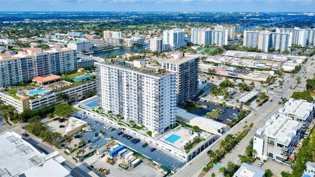 3015 N Ocean Boulevard 3J, Fort Lauderdale, FL 33308