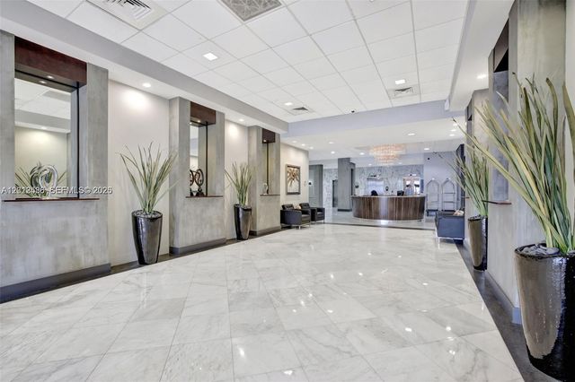 3015 N Ocean Boulevard 3J, Fort Lauderdale, FL 33308