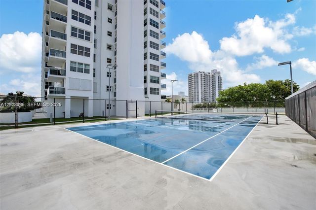 3015 N Ocean Boulevard 3J, Fort Lauderdale, FL 33308