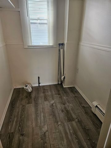 110 West Main Street 1, Marlborough, MA 01752