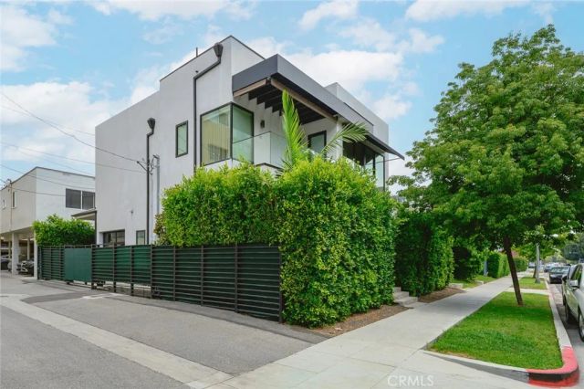 9171 W 3rd, Beverly Hills, CA 90210