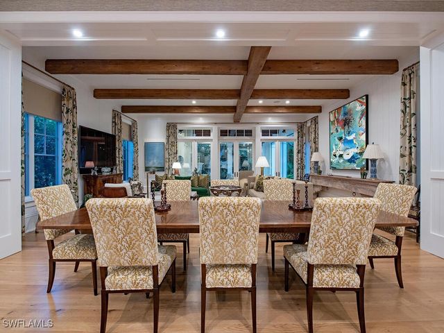 1963 Gulf Shore BLVD S, Naples, FL 34102