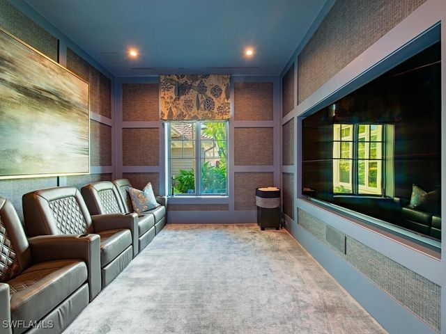 1963 Gulf Shore BLVD S, Naples, FL 34102