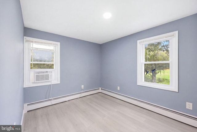 960 CARMEL RD, Millville, NJ 08332