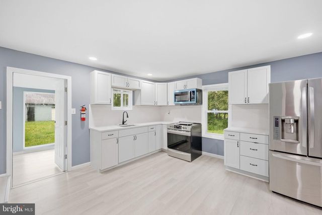 960 CARMEL RD, Millville, NJ 08332