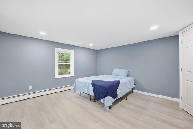 960 CARMEL RD, Millville, NJ 08332