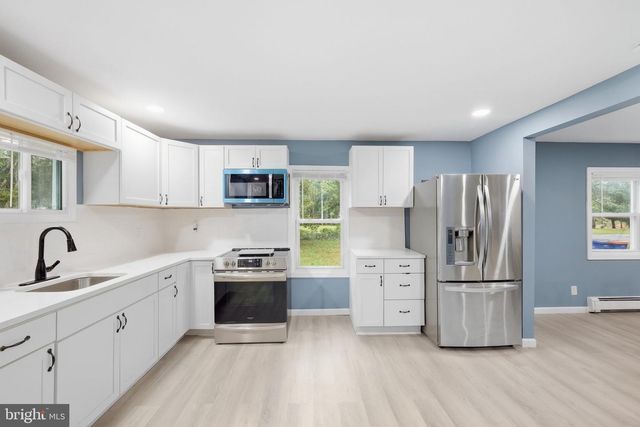 960 CARMEL RD, Millville, NJ 08332