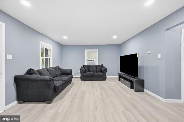 960 CARMEL RD, Millville, NJ 08332