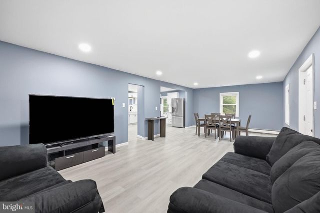 960 CARMEL RD, Millville, NJ 08332