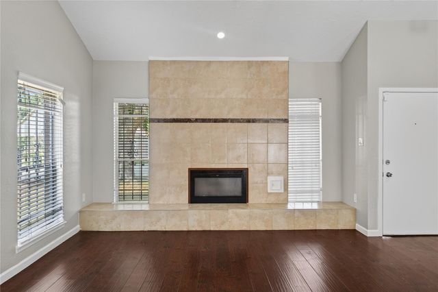 1427 Lazy Spring Drive, Missouri City, TX 77489