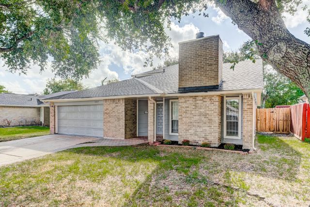 1427 Lazy Spring Drive, Missouri City, TX 77489