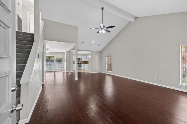 1427 Lazy Spring Drive, Missouri City, TX 77489