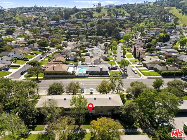5464 Village Green, Los Angeles, CA 90016