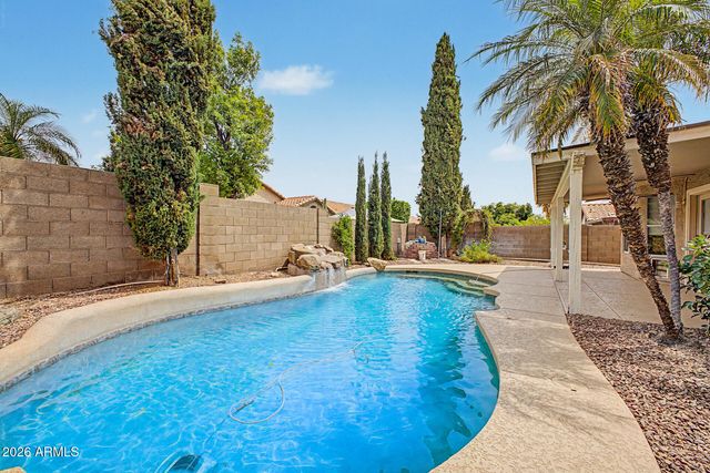 15403 S 24TH Street, Phoenix, AZ 85048