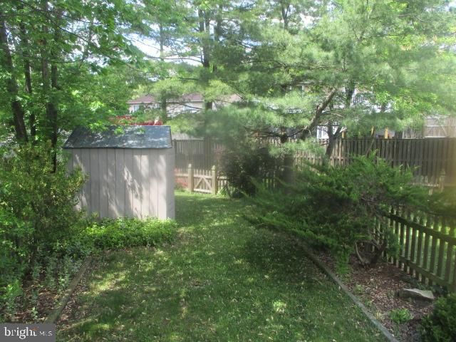 8 RADER CT, Baltimore, MD 21234