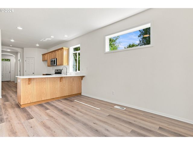 415 Nw 153RD St, Vancouver, WA 98685