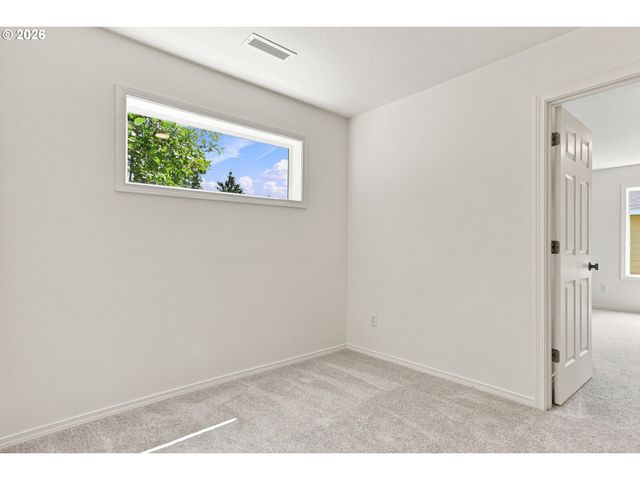 415 Nw 153RD St, Vancouver, WA 98685