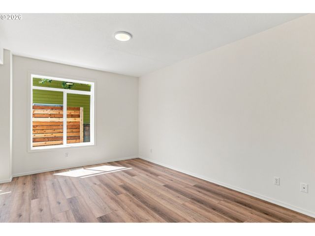 415 Nw 153RD St, Vancouver, WA 98685