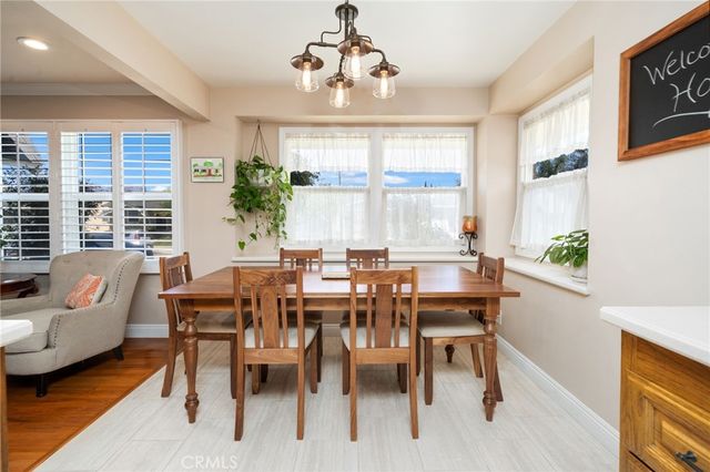 11442 212th St, Lakewood, CA 90715