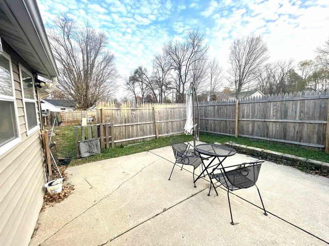 702 6th Street, Albany, WI 53502