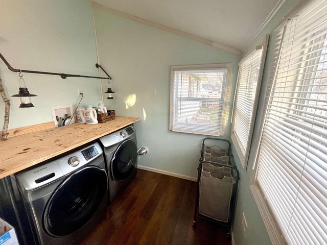 702 6th Street, Albany, WI 53502