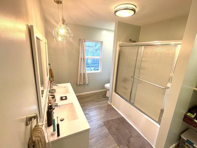 702 6th Street, Albany, WI 53502