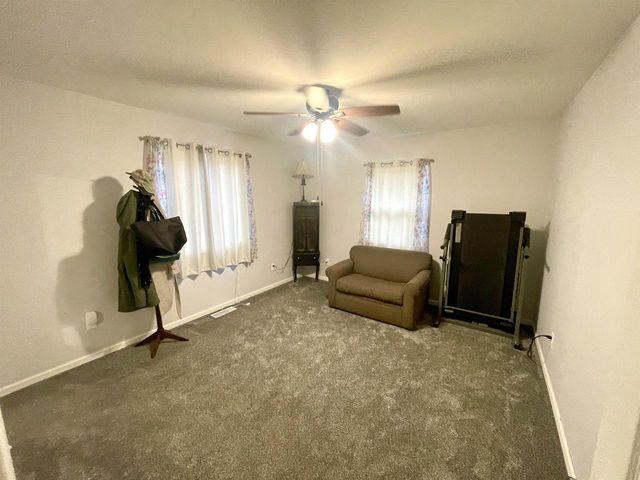 702 6th Street, Albany, WI 53502