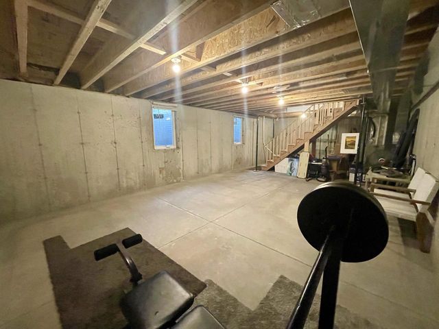 702 6th Street, Albany, WI 53502