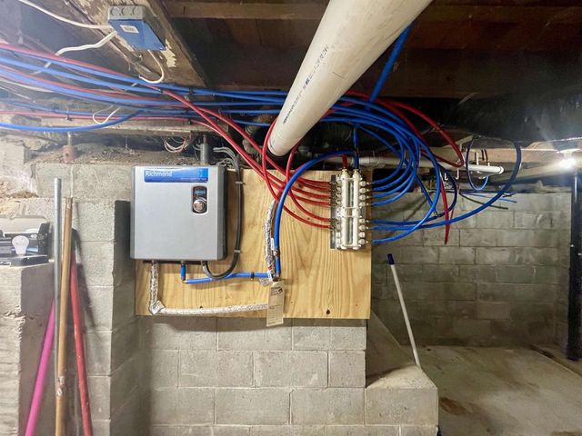 702 6th Street, Albany, WI 53502