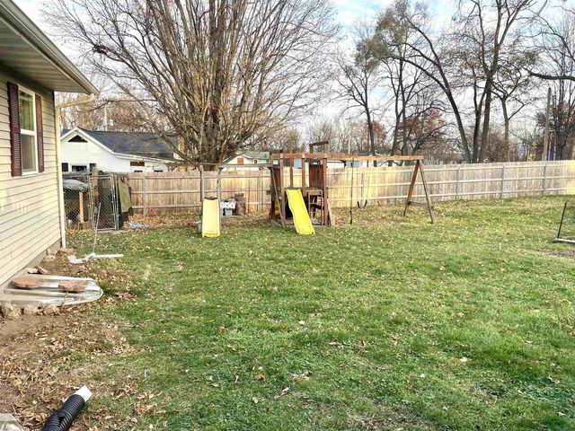 702 6th Street, Albany, WI 53502