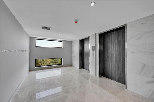 840 NE 130th Street 601, North Miami, FL 33161