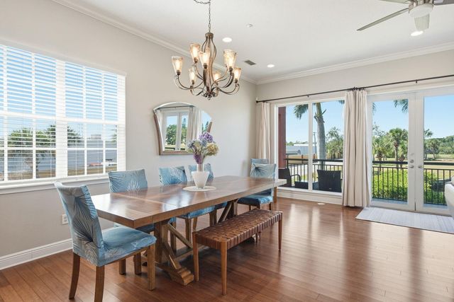 47 W MORGAN STREET, Tarpon Springs, FL 34689